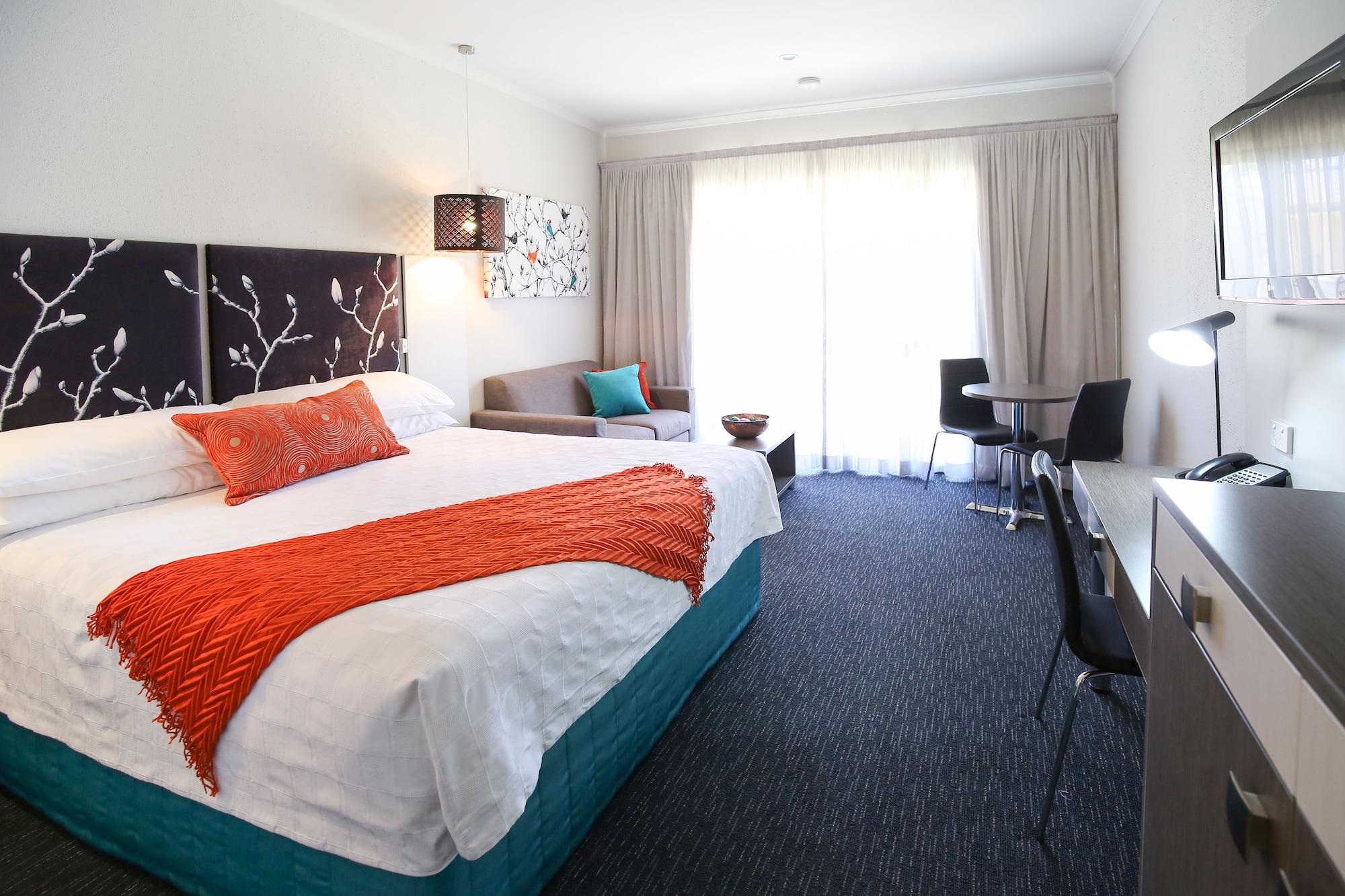 Comfort Deakin Palms Mildura