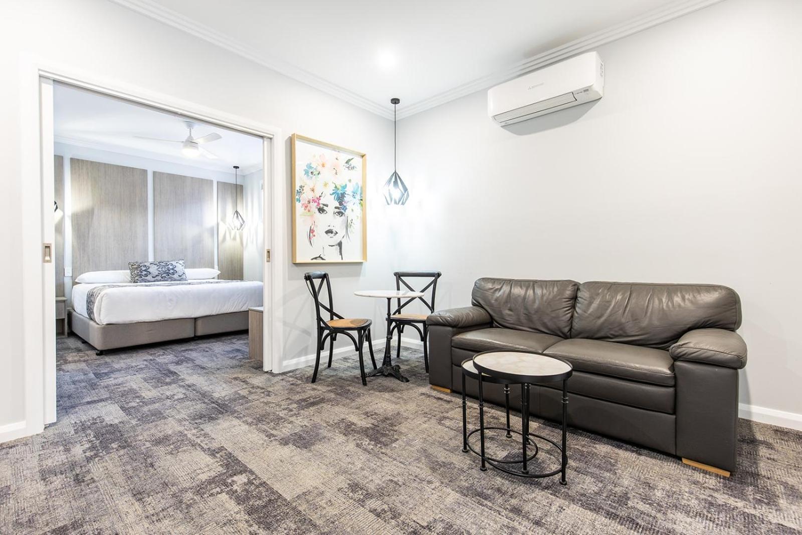 Inn Comfort Deakin Palms