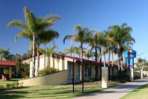 Comfort Deakin Palms 4* Mildura